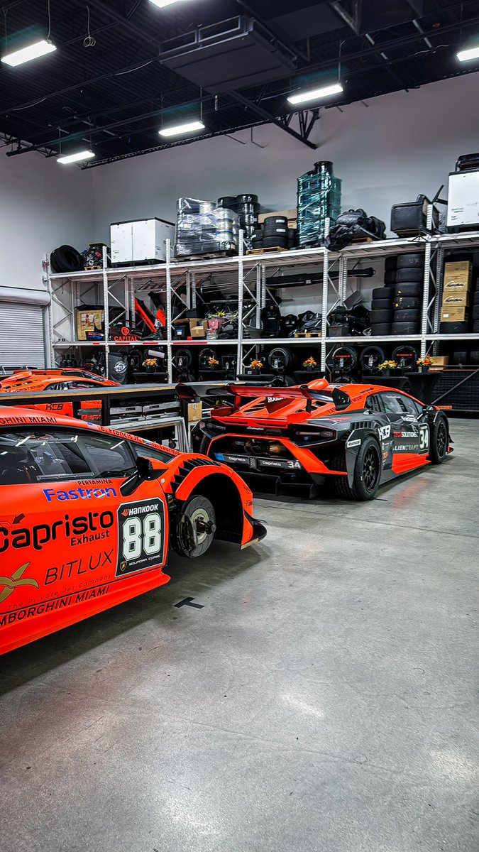 The @TR3Racing squad getting ready between races! #Lamborghini #Supertrofeo