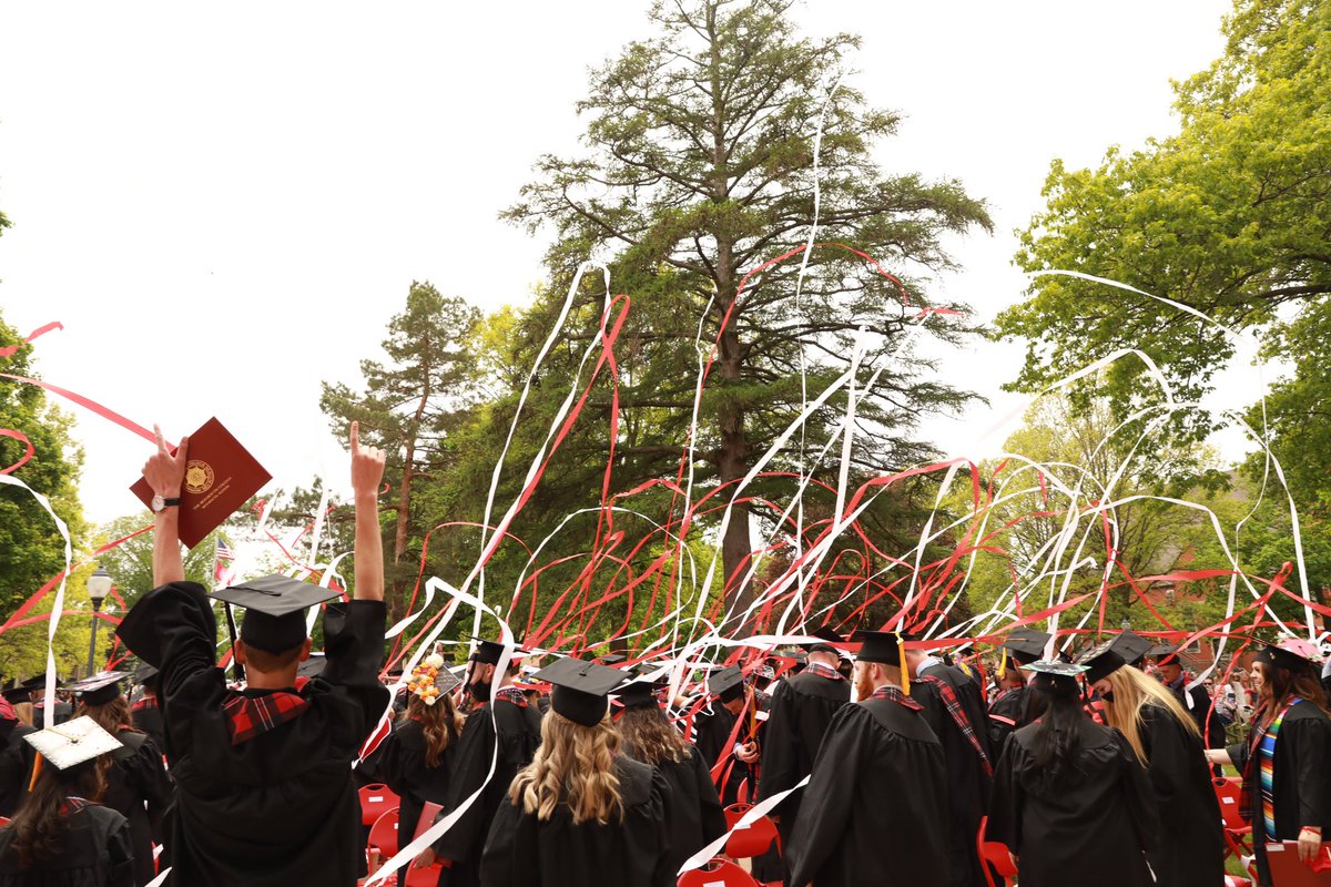 🗓️ 1 month until commencement 🗓️ Can you believe it?! #ItsGreatToBeAScot