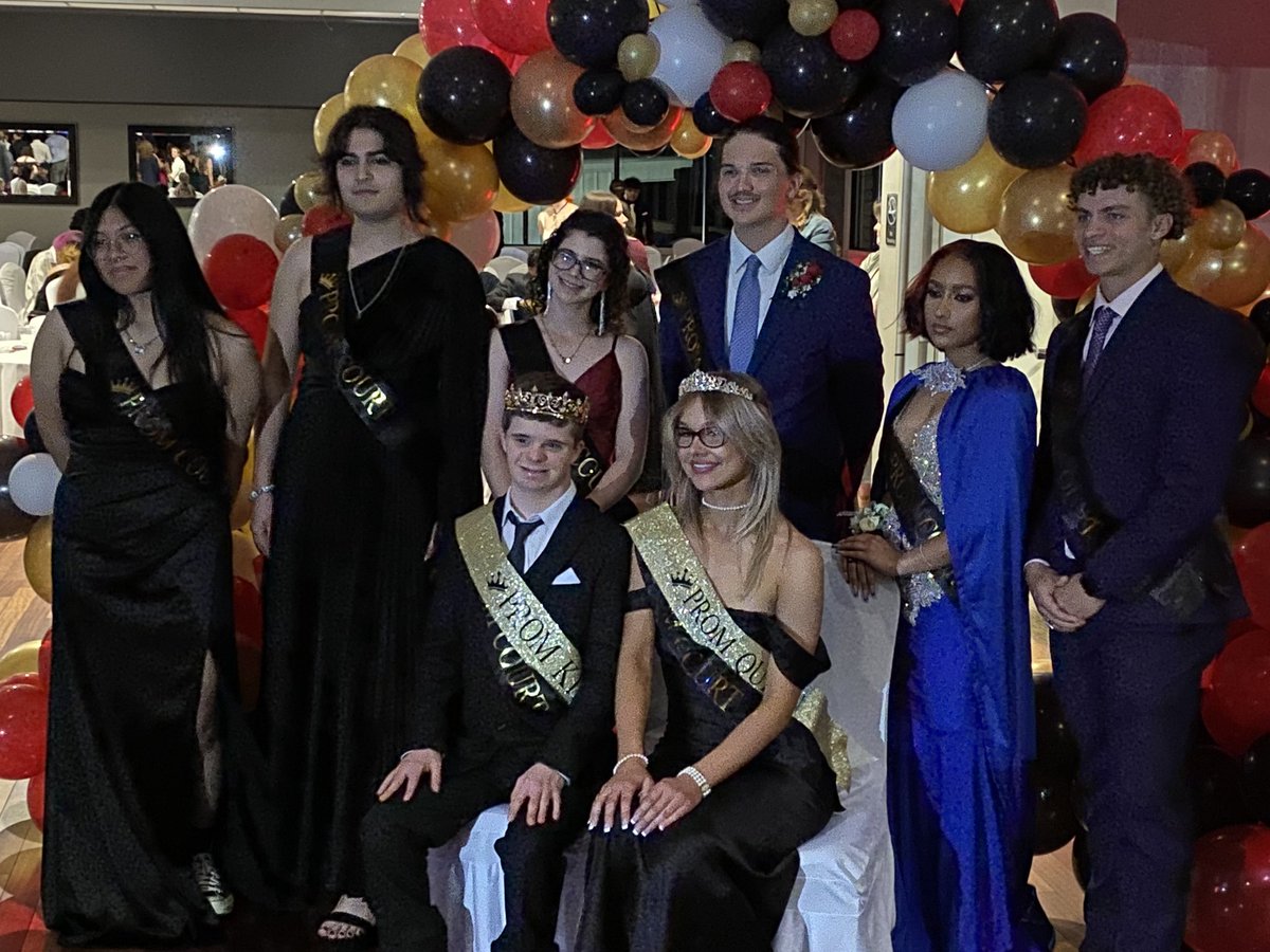 Congratulations to the 2024 Prom Court and our Prom King Johnny Prosser and our Prom Queen Madison Schumacker! It has been an amazing night!