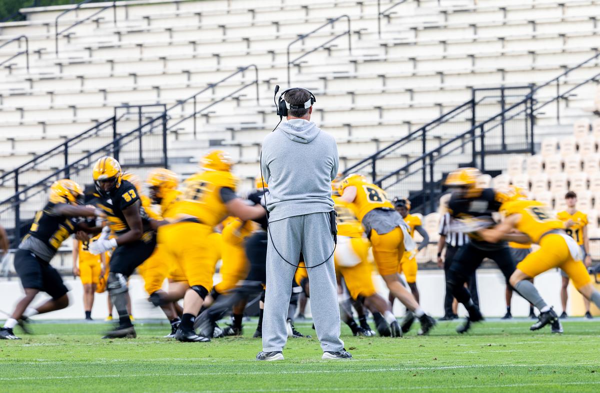 It was nice to get a taste of @KennesawStFb during tonight's Spring Game! Can it be August already? ⚫🟡🏈