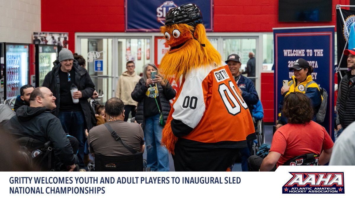 Everyone’s favorite NHL mascot made his way through Ice Line Arena Friday afternoon, greeting teams from across the nation in his world-renowned fashion. Read about the action ➡️ bit.ly/3Jy2Ic5 #HockeyIsForEveryone | #USAHockey | #AtlanticDistrict | #SledNationals