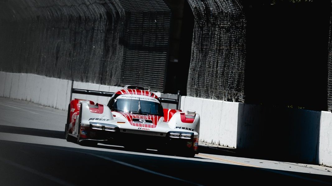 #IMSA - The No. 6 #Porsche963 fielded by #PorschePenskeMotorsport heads into the @GPLongBeach from position four. Full qualifying report and free downloads ⬇️ presse.porsche.de/prod/presse_pa…