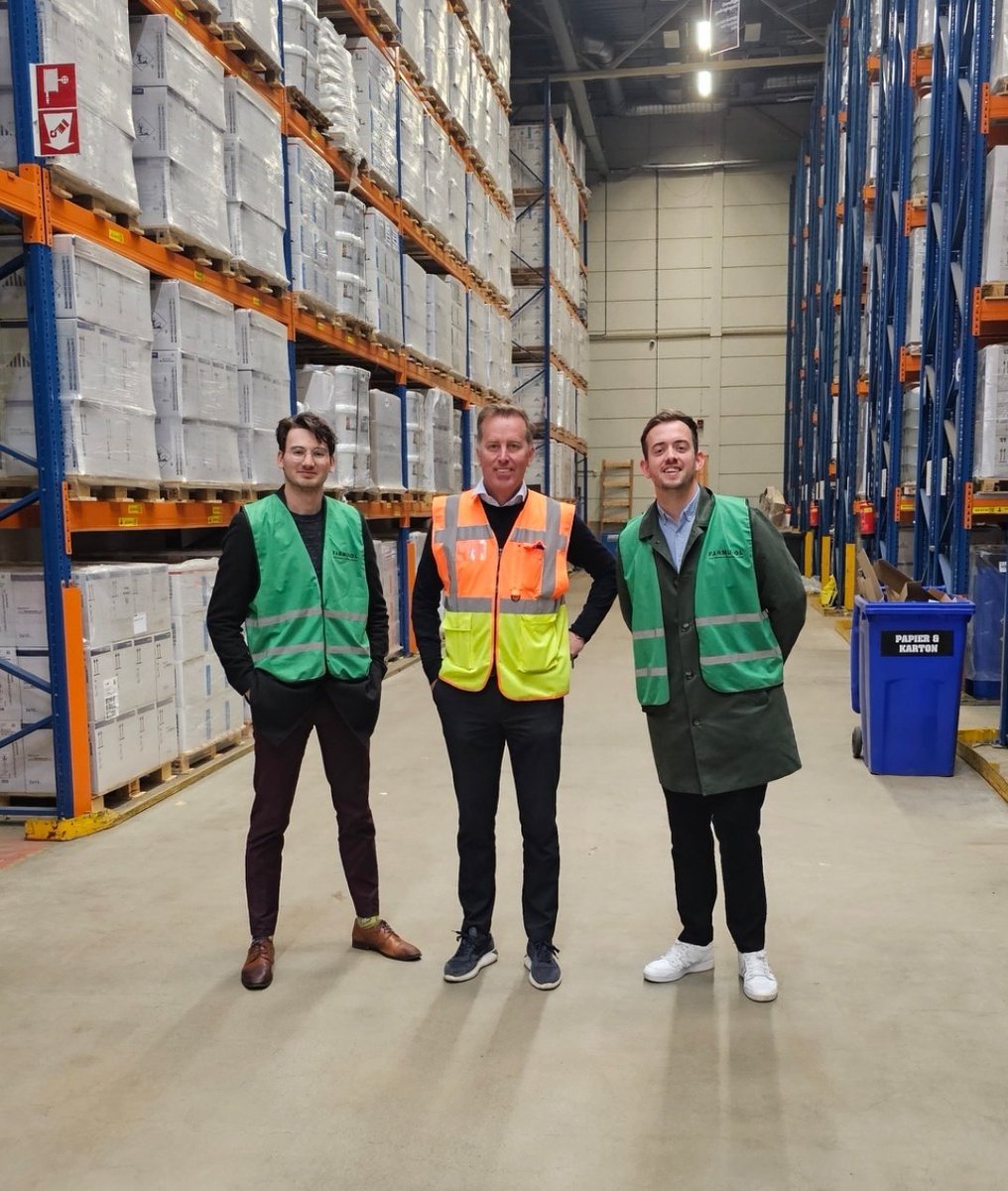 Samen met <a href="/WTHeemskerk/">Wimer</a> op werkbezoek in de Nieuwe Haven. We spraken oa over de uitdagingen in het havengebied, de Green Deal en de ontwikkelingen in Rijnpark.