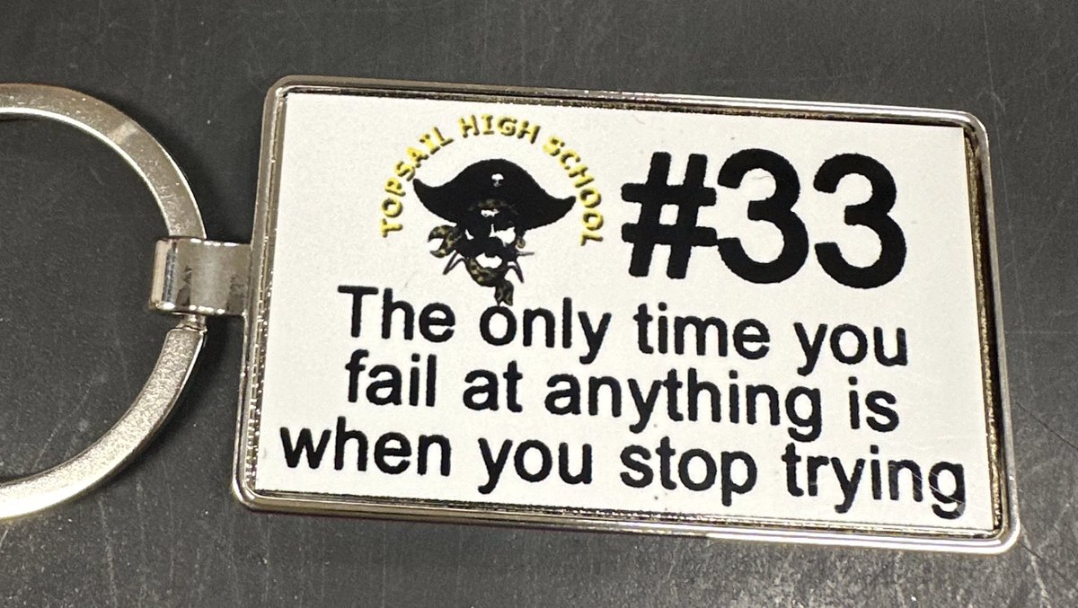 Customized keychains for Senior Gifts 🎁