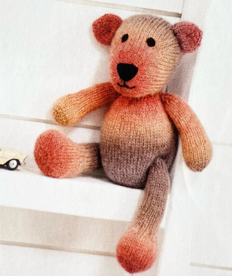 Create a beautiful and cosy knitted teddy bear 🧸 Featuring an alluring ombre effect with variegated coloured yarn. This classic design adds a unique twist to a beloved toy, making it an ideal gift or keepsake #MHHSBD #craftbizparty #UKGiftAM #shopindie