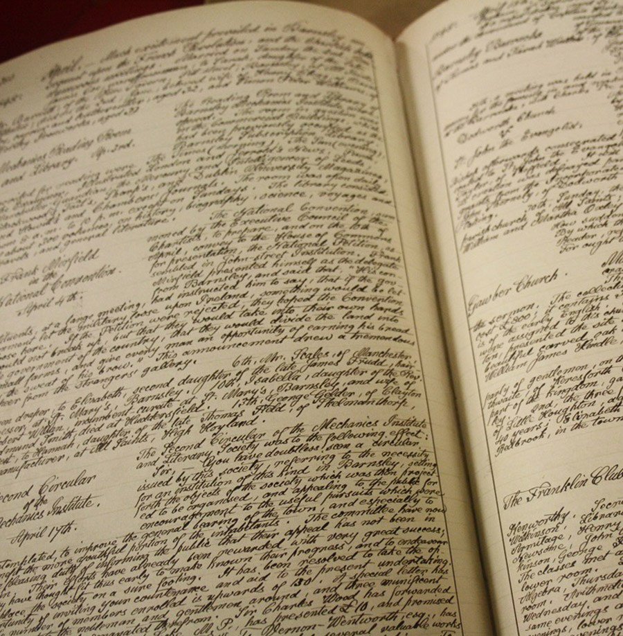 #SomethingSmall Barnsley chartist John Hugh Burland's handwriting was tiny! Our volunteers have transcribed over 2.5 million words of his work! You can view the index to his annals here: experience-barnsley.com/our-archives/c… and read our blog barnsleymuseums.art.blog/2022/06/20/joh… #Archive30