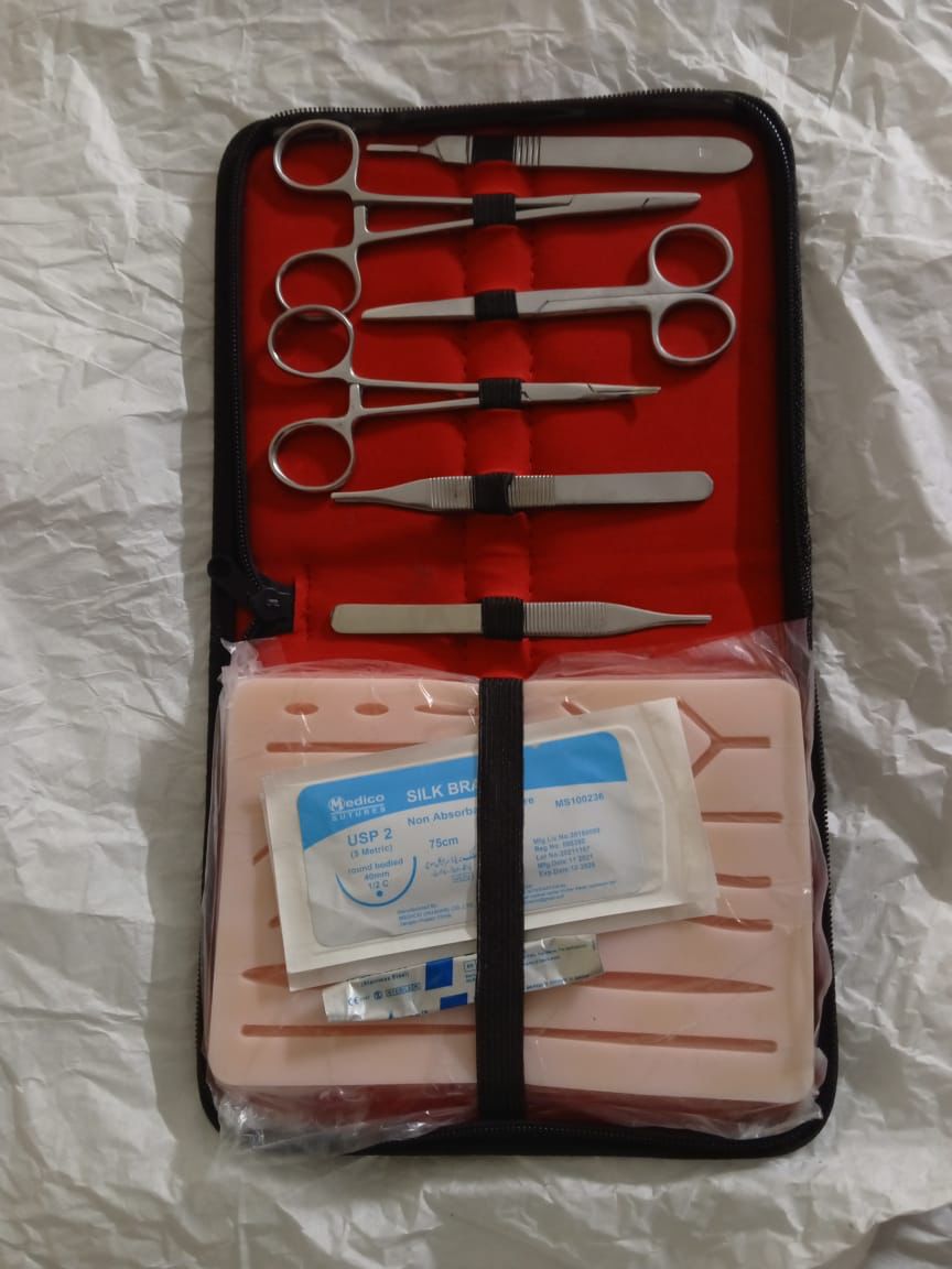 Enhance your medical arsenal with our comprehensive five-piece suture set! Perfect for medical professionals💉🧵 
#SutureSet #MedicalSupplies #SurgicalInstruments #HealthcareTools #WoundClosure #MedicalEquipment #SurgicalKit #SuturePractice #MedicalTraining #MedTech