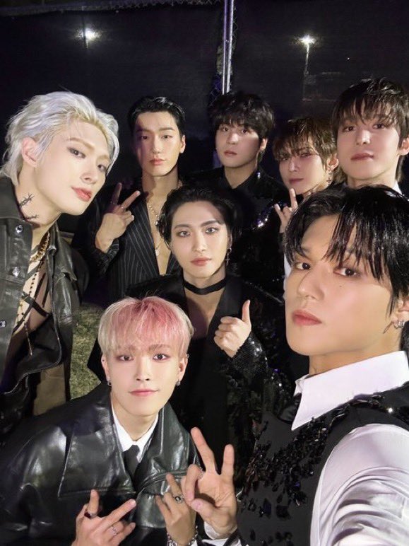dianasnowwhite's tweet photo. @ATEEZofficial 오늘 정말 고마웠어! 에이티즈 최고야 ~~~~ ❤️‍🔥❤️‍🔥❤️‍🔥❤️‍🔥❤️‍🔥🥲❤️❤️❤️❤️❤️❤️
  
WE ARE ALL SO PROUD OF YOU! YOU WERE AMAZING TODAY 🥲❤️❤️❤️❤️

#ATEEZatCoachella #Coachella  
#ATEEZ @ATEEZofficial #에이티즈 https://t.co/7RTmJsAKXt
