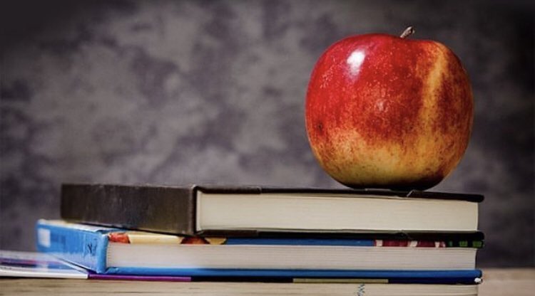 #Citation #PenséeDuJour

La définition de la Stupidité, c’est de connaître la Vérité mais de continuer à croire encore au Mensonge.