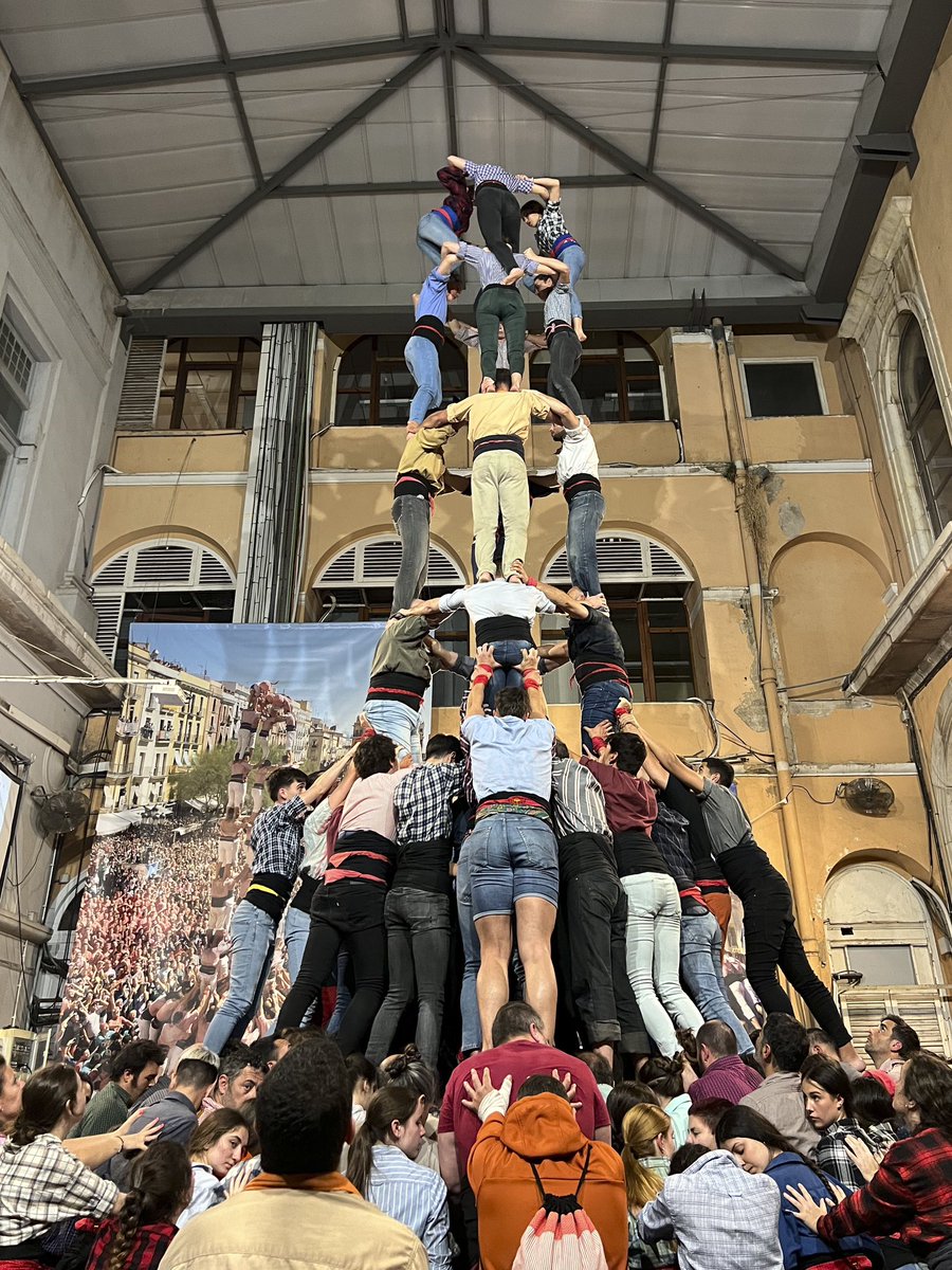 Xiquets de Tarragona tweet media