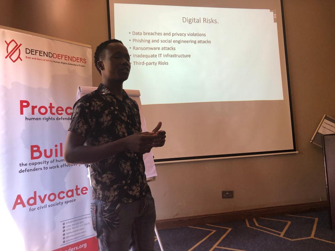 Our staff @ruby_256 attended a one week #SAFETAG security audit training organised by @DefendDefenders. Staff capacity building in security analysis is key for the safety of organisations assets and data.