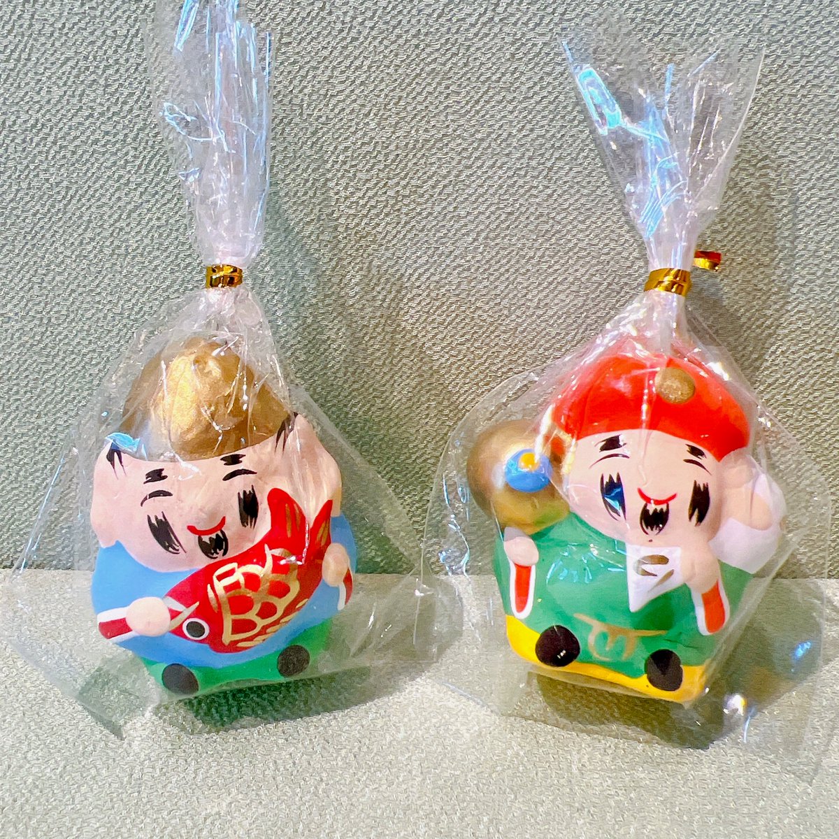 KEdocco's tweet photo. EDOCCO SHOP IKIIKIの商品をご紹介します。
『錦彩 恵比寿・大黒天』です🪭
ニコニコとした可愛らしいえびす様とだいこく様がセットになった置物です☺️
当店の人気商品、ミニ福置物シリーズでは単品でもご用意しております🙌🏻

🏷️ 1,320円

#神田明神
#縁起物
#神社仏閣 https://t.co/gS6Jt30ocU