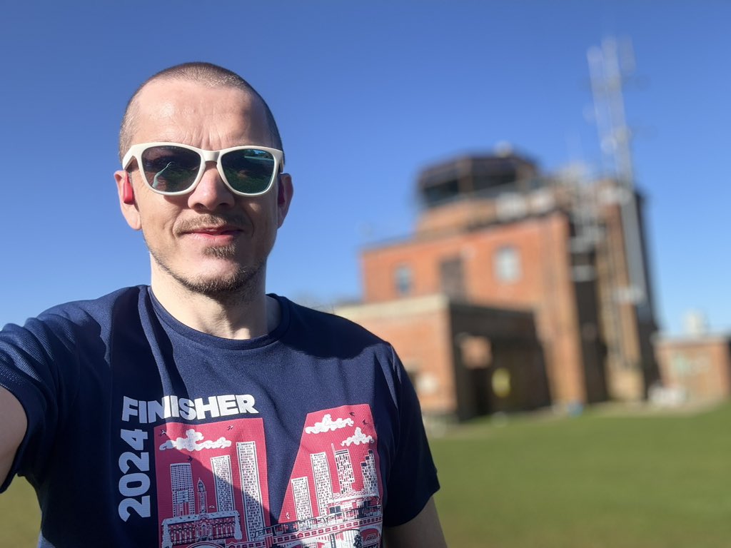 Scott Roots tweet media