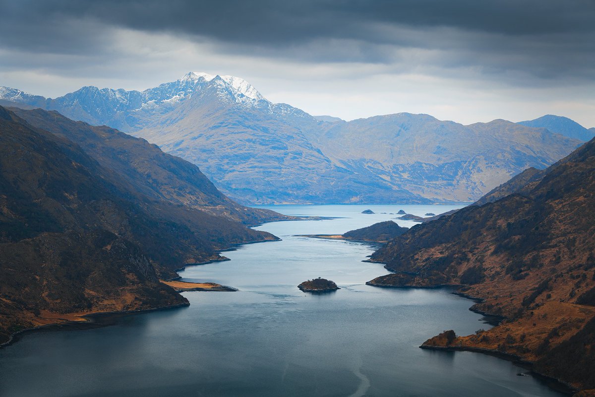 Ladhar Bheinn and Loch Hourn. (2024) Pic: Damian Shields.