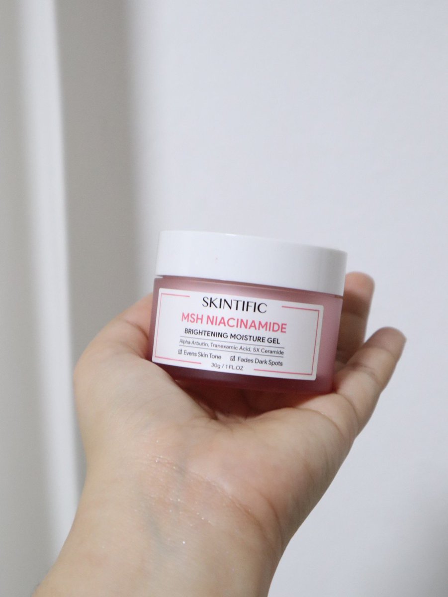 เคยลองสีฟ้ารอบนี้ขอมาบอกต่อสีชมพูบ้าง Skintific MSH Niacinamide 💗〰️ ถ้าจะเริ่มอวยขออวยเนื้อก่อนเบย เด้งๆดึ๋งสัมผัสตอนทาคือฟินมาก ตัวนี้ข่วยเรื่องผิวหมองรอยสิว แล้วมี Niacinamide เสริมเกราะป้องกันผืวอีก ส่วนตัวชอบความฟินหลังใช้แบบสุดด https://t.co/JYVAr8LRE3