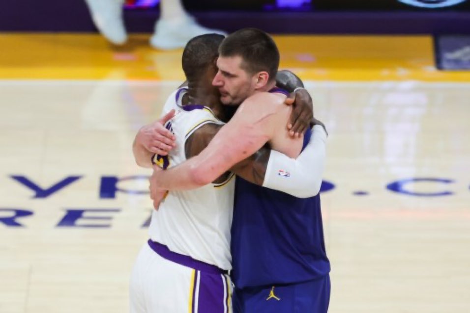 LeBron James, Nikola Jokic hakkında: “O, bu oyunu oynayan en iyi oyunculardan biri. Bu kadar basit.” 🃏