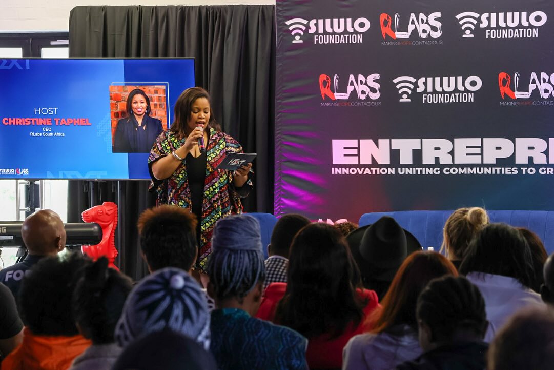 RLabs's tweet photo. Welcome to the EntrepreNXT Event! As we speak, Christine Nicola Taphel, CEO of RLabs SA, welcomes all and outlines the importance of this partnership.
"It's not that important who we know... But how well we know one another!" - Christine Taphel
#RLabs #Silulo #EntrepreNXT https://t.co/AWfDQtIiqT