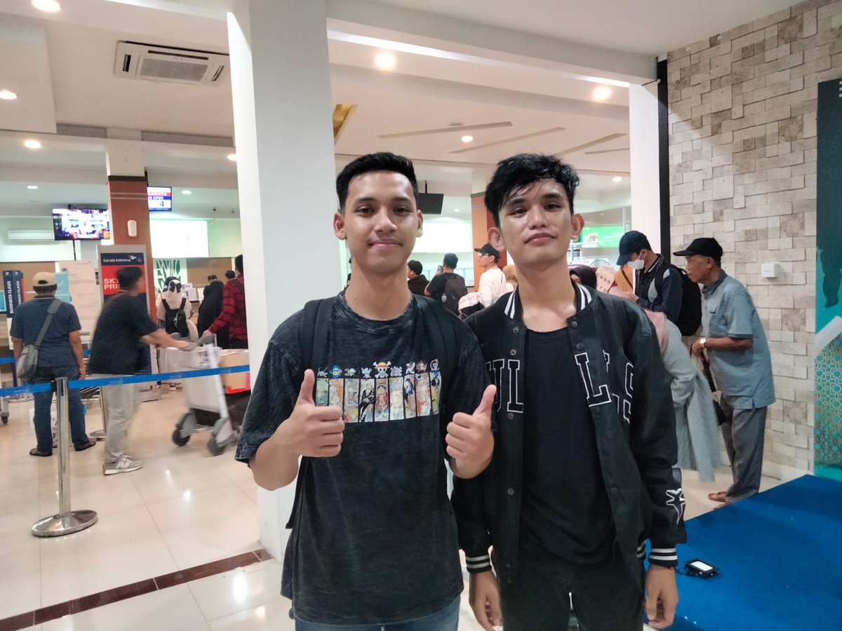 Hendry7715's tweet photo. Lanjutkan perjuanganmu dan jadilah kebanggaan keluarga.

Hidup tak pernah mudah, tugasmu adalah berusaha, hasil serahkan kepada Pemilik-NYA https://t.co/PtdZJkeUZW
