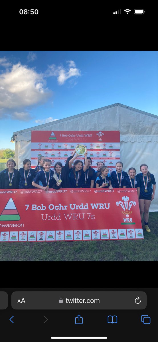 URDD 7s Merched bl 7 Pencampwyr y plât / Plate Champions 👏🏻🏆 Da iawn merched!! Diwrnod gwych i orffen wythnos arbennig 🏉 @UrddWRU7 @garth_olwg @GarthOlwg_Canol