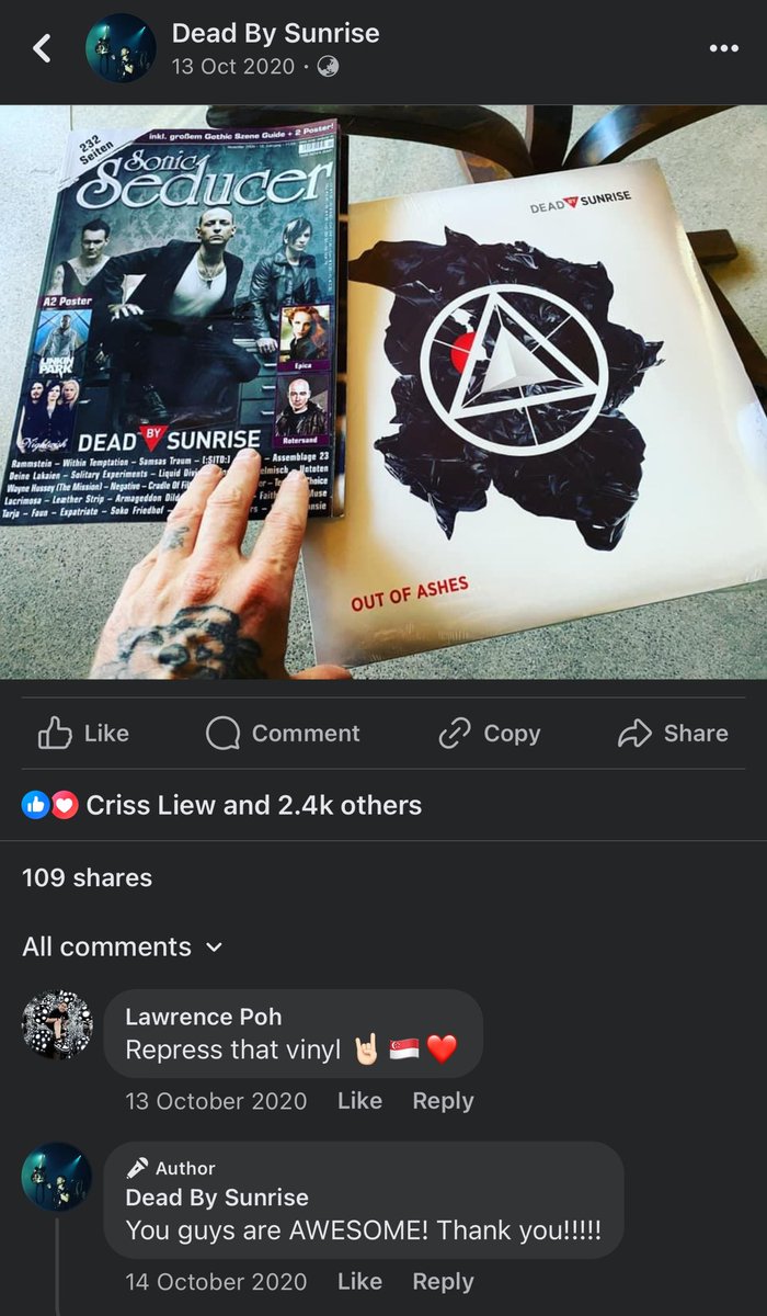 FuYiLong's tweet image. In Oct 2020, I hoped @DeadBy_Sunrise would repress Out of Ashes on vinyl. Today, #RecordStoreDay #RSD24, we got an upgraded version with Morning After & 5 live acoustic tracks! Thanks @rynsk @amirderakh! Love from Singapore 🇸🇬 @LPLive 🤘🏻