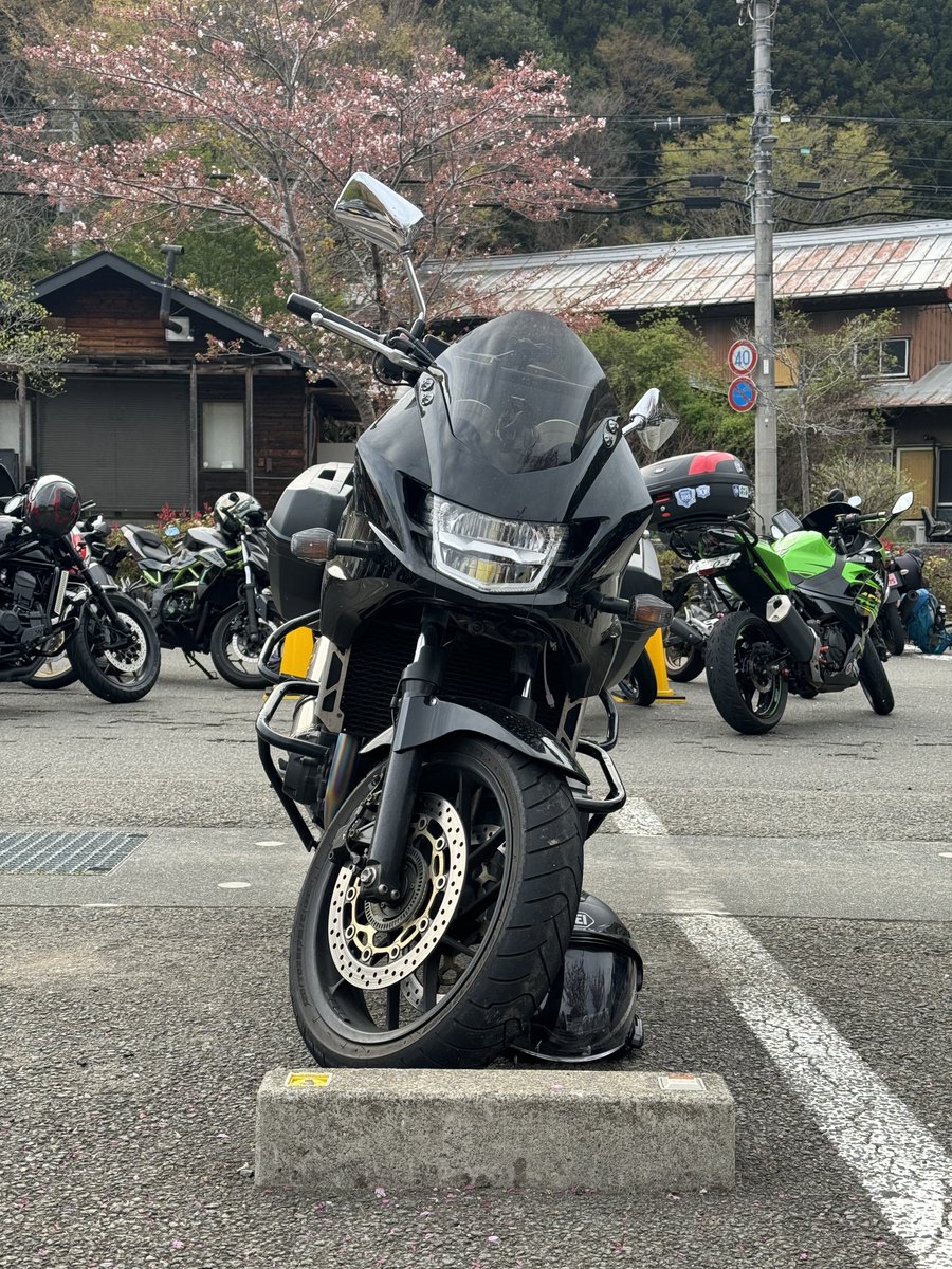 CB400_1300SB's tweet photo. 久々の道の駅 どうし https://t.co/z6WiLmAAmV