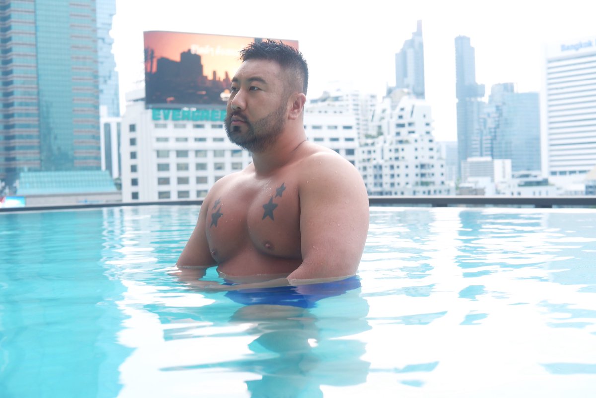 HenryBrownee's tweet photo. Wet dream https://t.co/RZyqEo9rQK