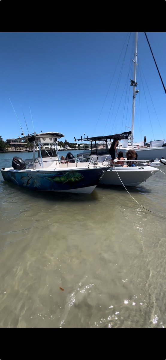 Whooohooo!!! First day of boating season for us! <a href="/OfficialOPLive/">On Patrol: Live</a> <a href="/OnPatrolNation/">#OPNation</a> <a href="/ReelzChannel/">REELZ</a>