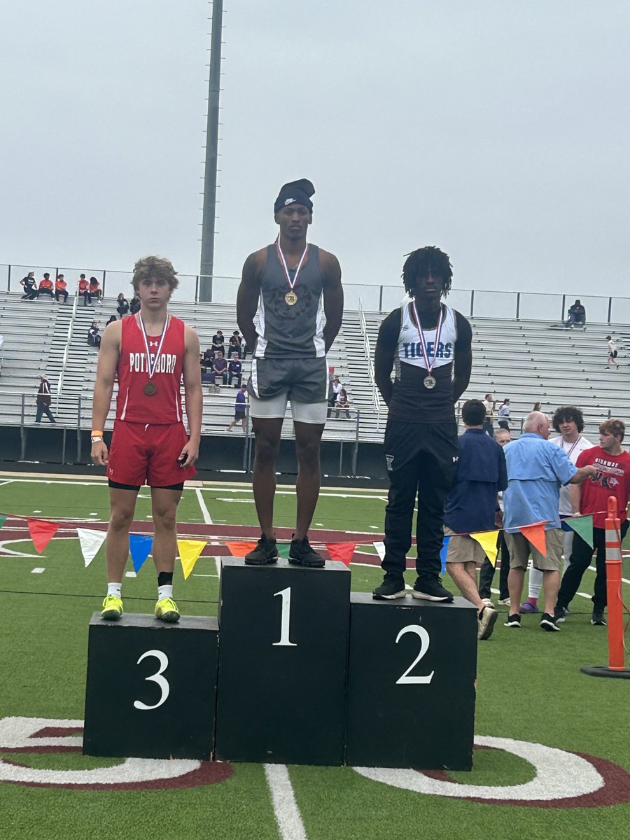 Sam Wells tweet media