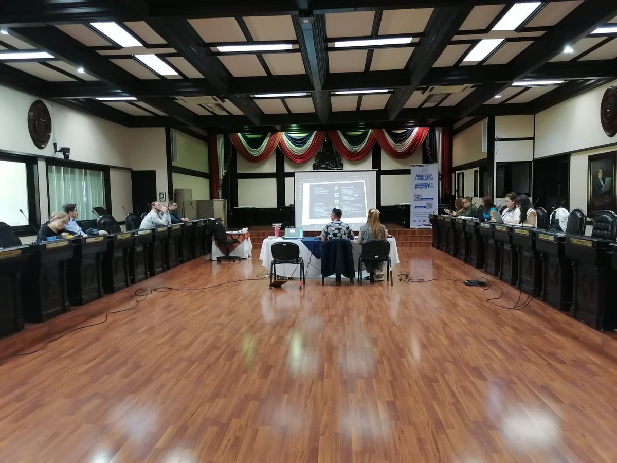 Como miembros de la Comisión Nacional de Estado Abierto <a href="/GobAbiertoCR/">Estado Abierto Costa Rica</a> participamos en los talleres  dedicados a la elaboración de nuestro plan de trabajo. Seguimos trabajando en el desarrollo de estrategias que refuercen la visión de una gobernanza transparente y colaborativa.