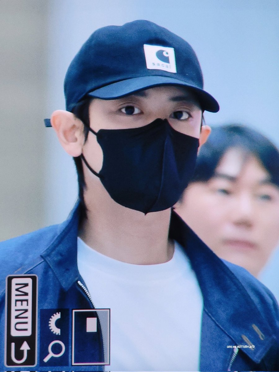 240420 #찬열

왕눈이 소년의 비행✈️