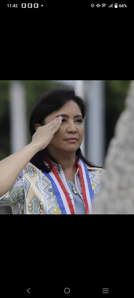 I salute you my President Leni Robredo 😘