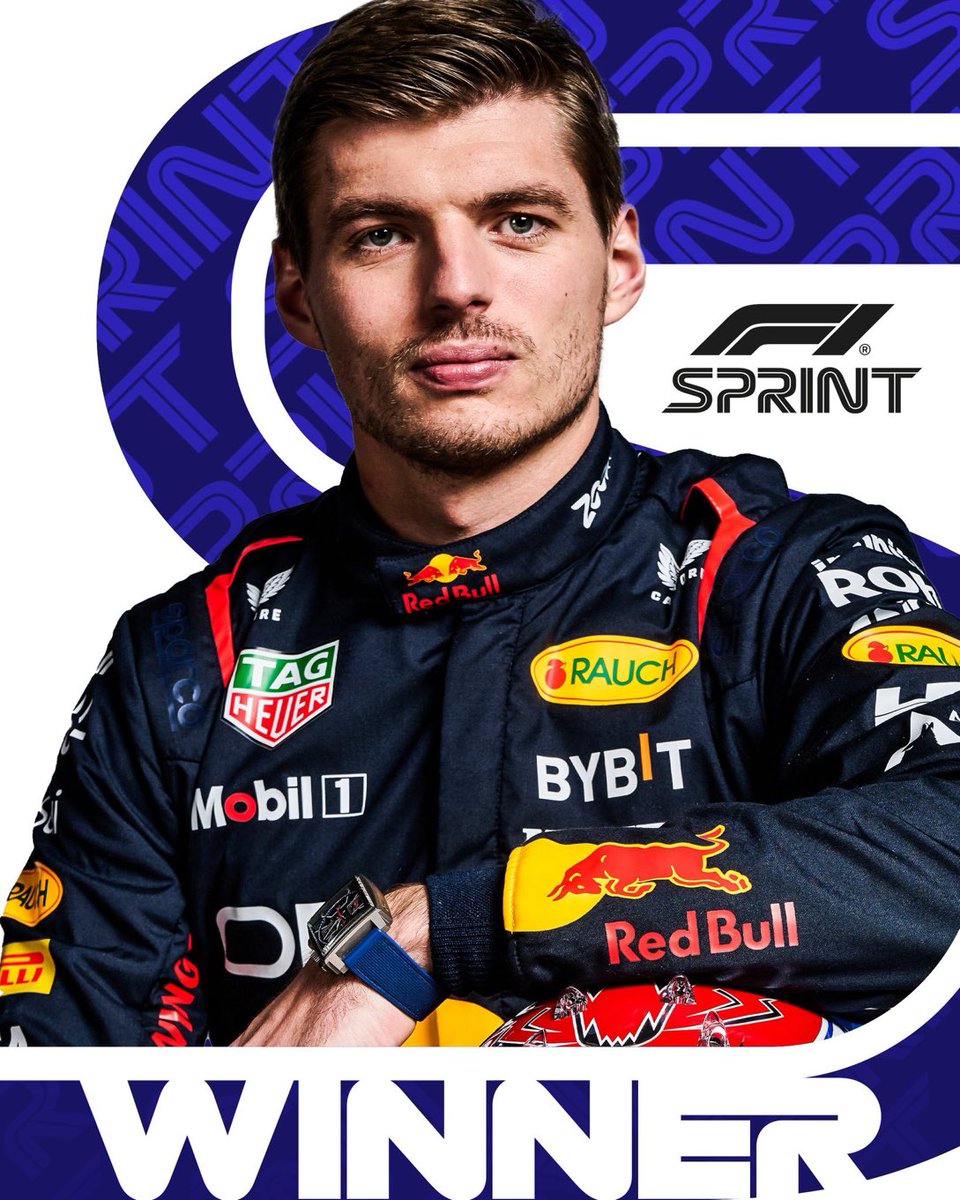 #F1 Max Verstappen ganó la carrera Sprint en el #ChineseGP Superó a Hamilton y Pérez que terminaron en el podio. Leclerc pudo superar a Sainz en el final. Alonso abandonó después de hacer buena carrera y Norris perdió el primer lugar en la largada, terminó sexto 🏁