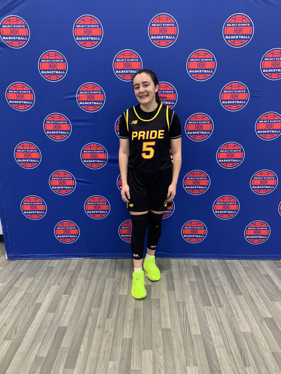 Congratulations to @GabbyKarle5 on being selected impacted player of the game with a double double tonight. She finished with 16 points and 10 assist to help lead her to team to a win at the Clash. #LionsOnly🦁