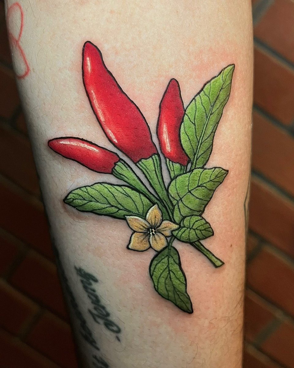 madbmy's tweet photo. i'm back from my hiatus to tell yall about my side quest turned main story! anyway come get tatted :) https://t.co/t0ae7utNAu