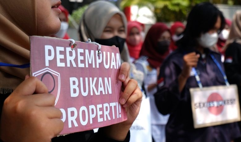 Rektor UNU Gorontalo dilaporkan terkait dugaan kekerasan seksual elshinta.com/news/333951/20…