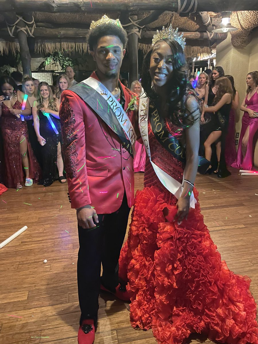 boroseniors26's tweet photo. Congratulations to your 2024 Prom King and Queen…Kylan &amp; Myra! https://t.co/XUw92xPiBe