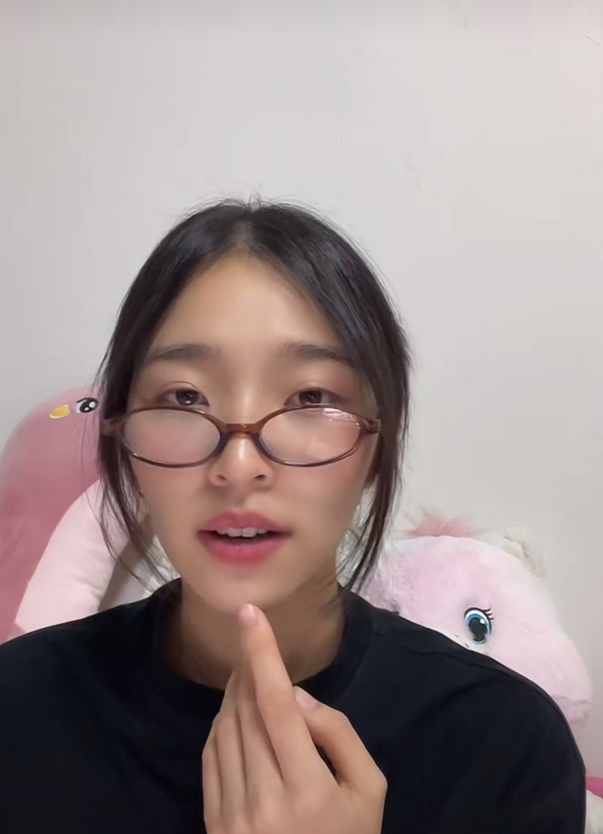 ๐yak tweet media