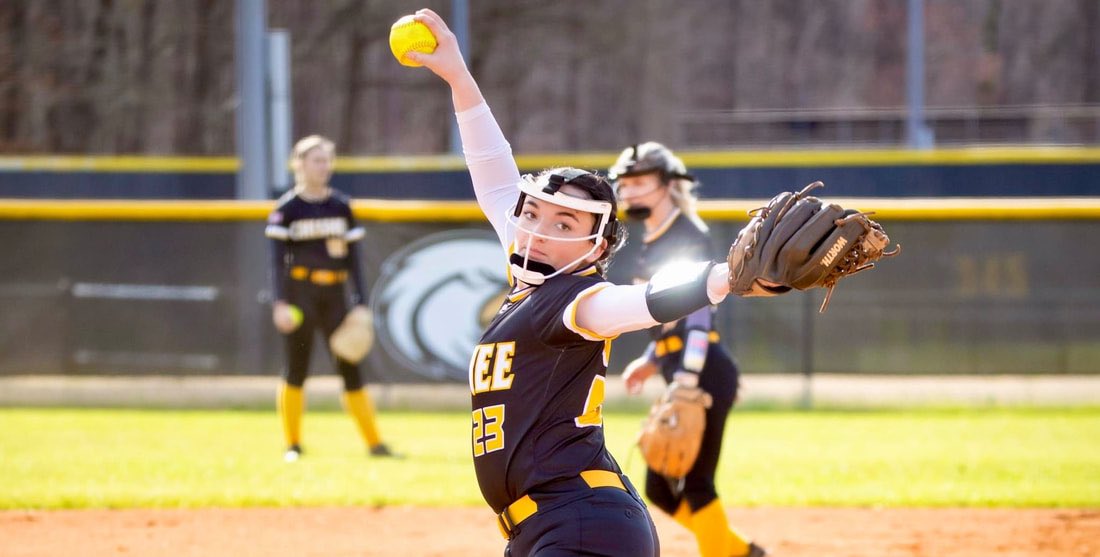 Chesnee Softball Earns Hard Fought Battle Over Region Rival Landrum on Friday Night 

@BSSportsJournal @Chesnee_Eagles @ChesneeUpdates @CHSsoftball2023 

@AndrewEison recapped the action 

boilingspringssportsjournal.weebly.com/chesnee/chesne…