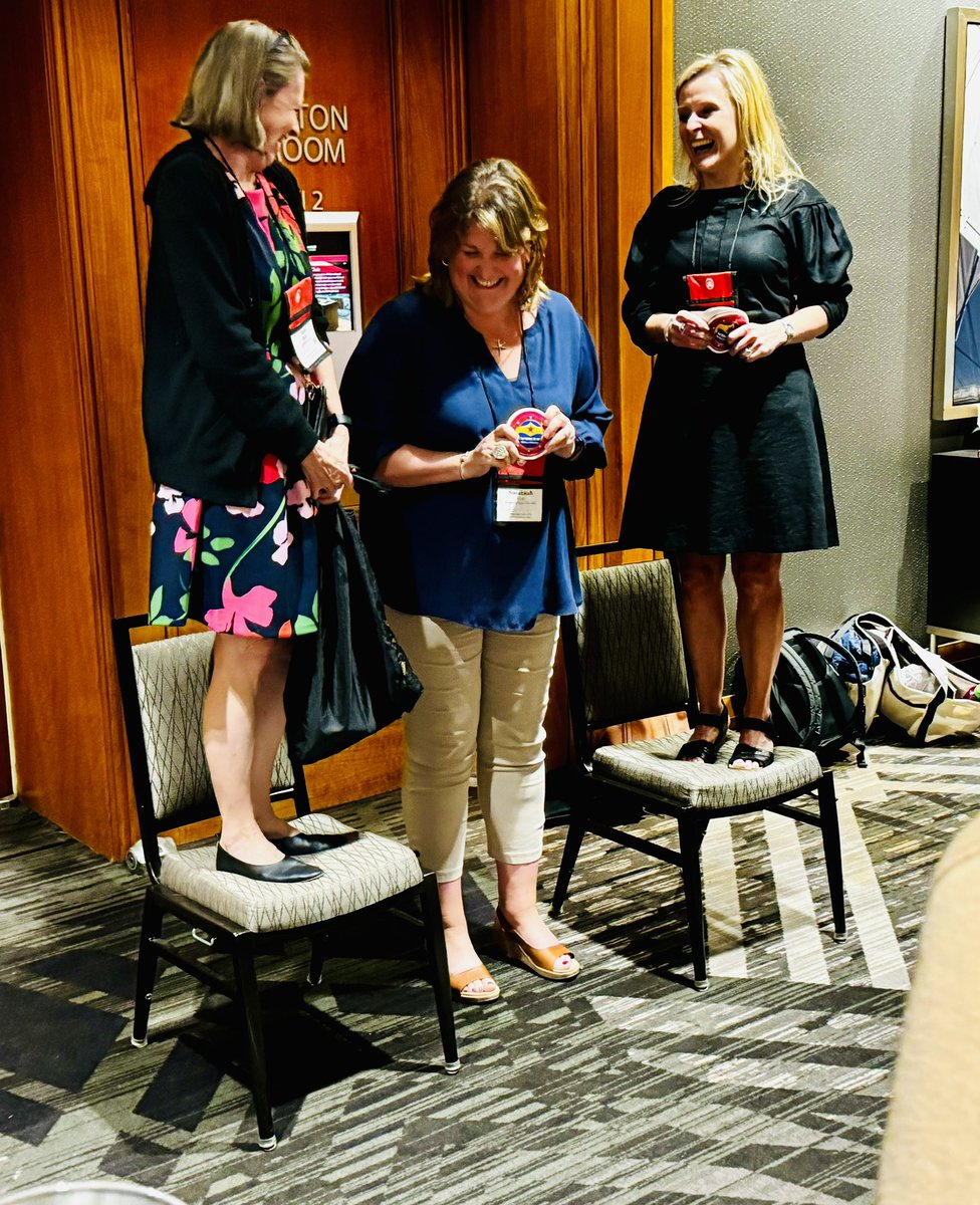 What an amazing close to the first full day of the #SMH2024 with a packed women’s happy hour and dinner with dear friends! <a href="/susannahjural/">Susannah J. Ural</a> <a href="/KaraDixonVuic/">Kara Dixon Vuic</a> @BethLynnBailey <a href="/AdamHDomby/">Dr. Adam H. Domby</a> <a href="/k8tietzen/">Kate Tietzen-Wisdom, Ph.D.</a>