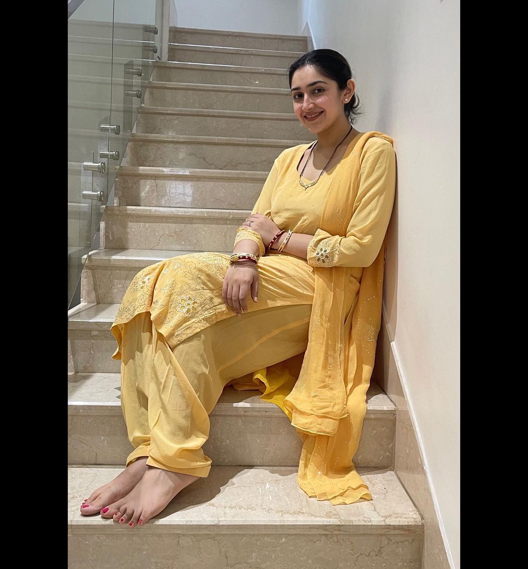 #Sayyeshaa