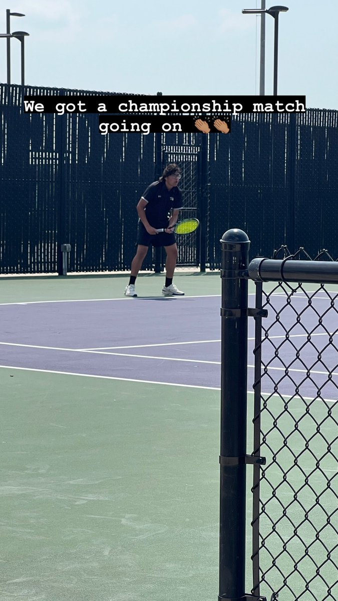 Some photos from the Denton High JV tournament this past Thursday! Our very own Angel got 🥈 in his bracket, his first ever singles medal! Very proud of all the players who fought deep into the main draw, but fell short in the third place match. 📸: @MsVillalobosQ