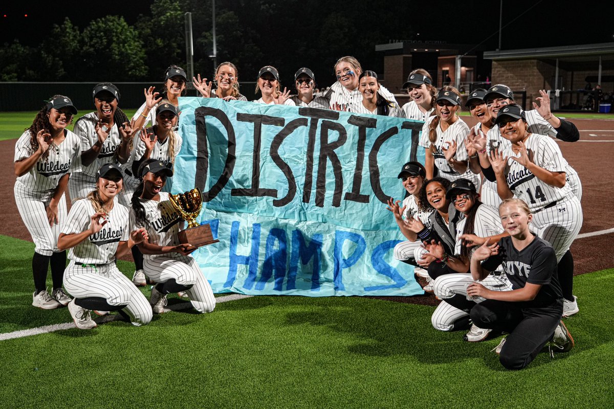 Back to back district champs! 
Proud of this group👊🏻
#Team19
#HTW
#ETC