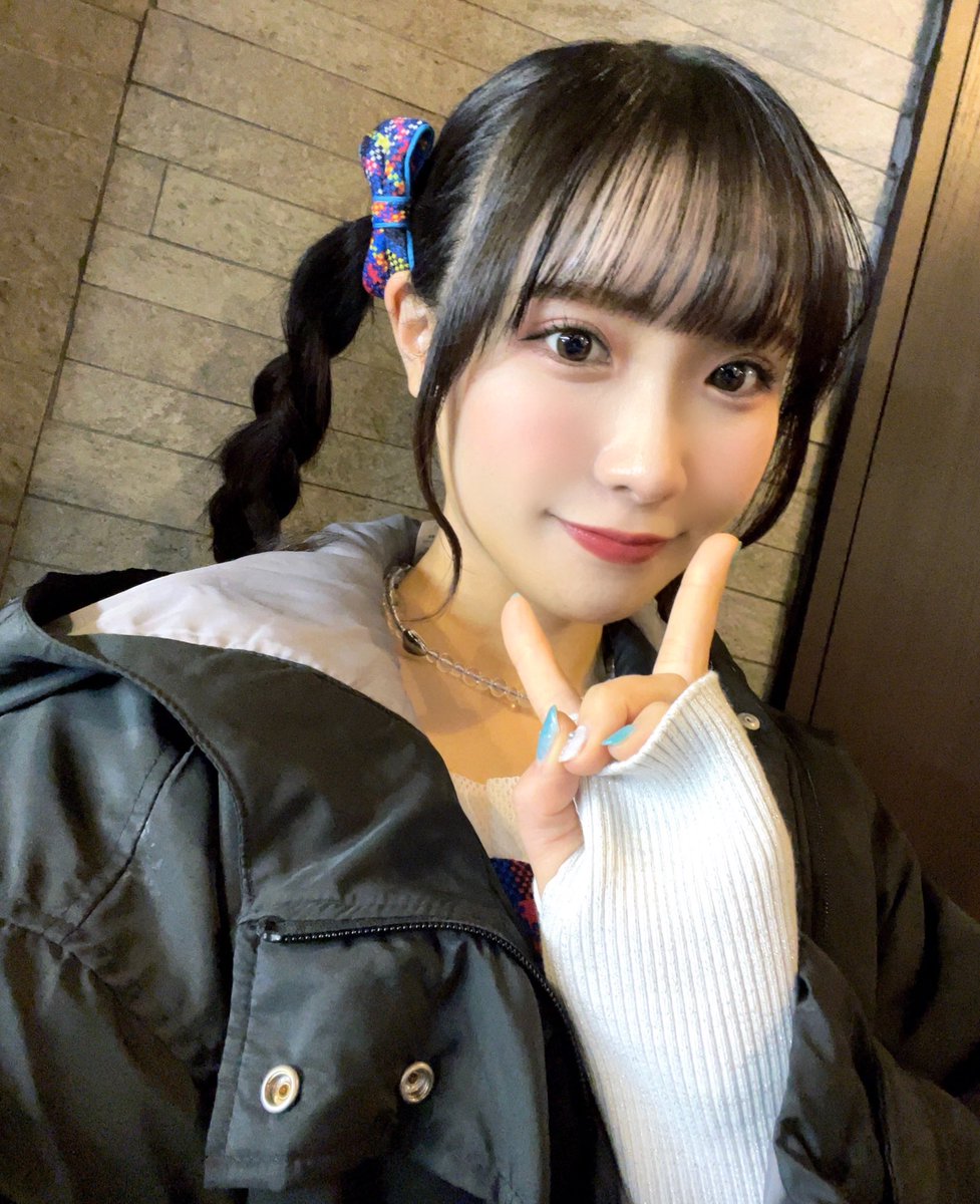 5yncri5e! 『Jellyfish』のMVが公開されています！ 5人でシンクロ