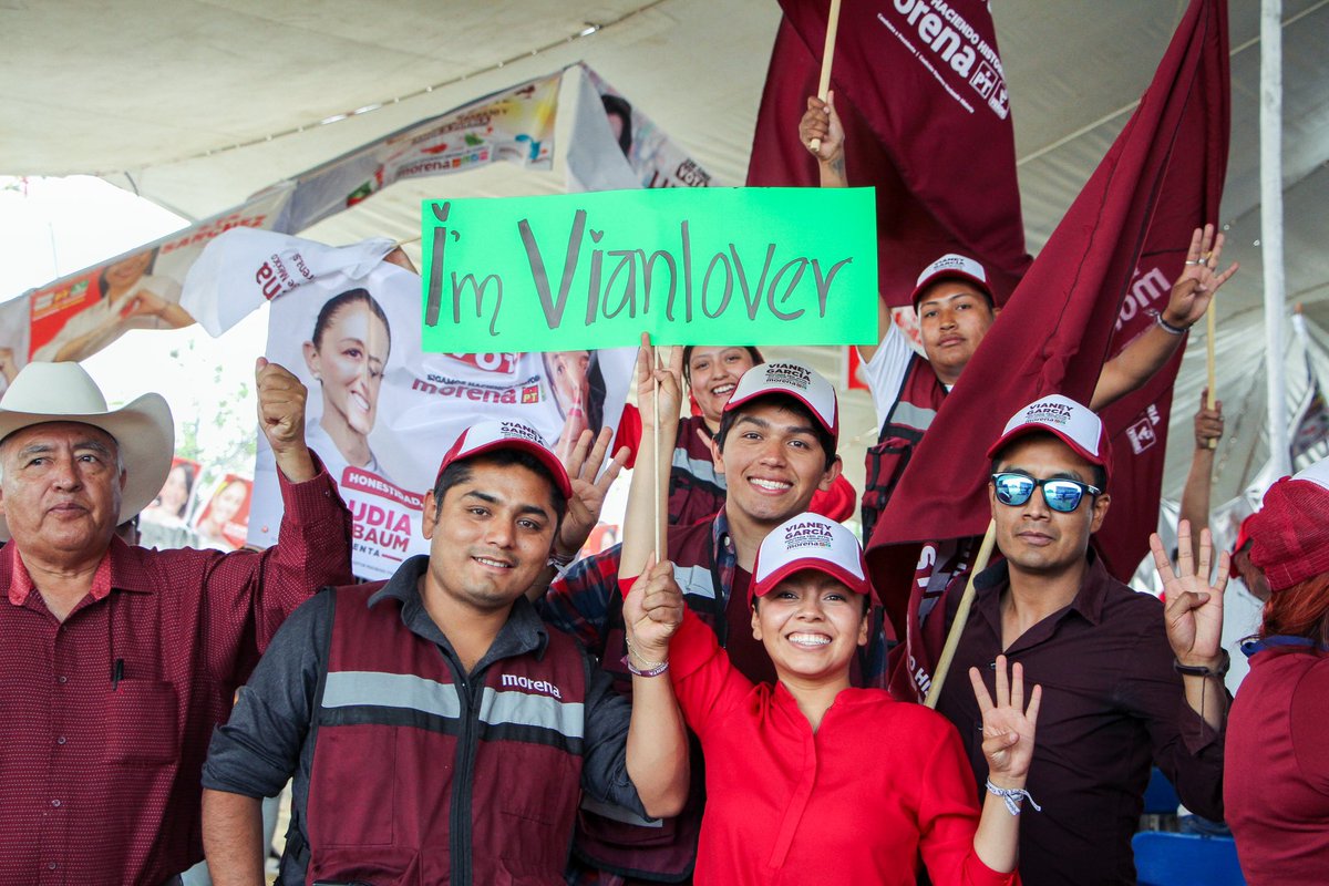 vianeygarciar_'s tweet photo. Todos tenemos un fin en común: que en Puebla, con UNIDAD y de la mano de @armentapuebla_ sigamos con la construcción del segundo piso de la 4T. 

Así que en San Matías Tlalancaleca y toda región del iztapopo vamos #ConTodoElPower para que #SigamosHaciendoHistoria ♥️ https://t.co/HWPvvg1ZSf