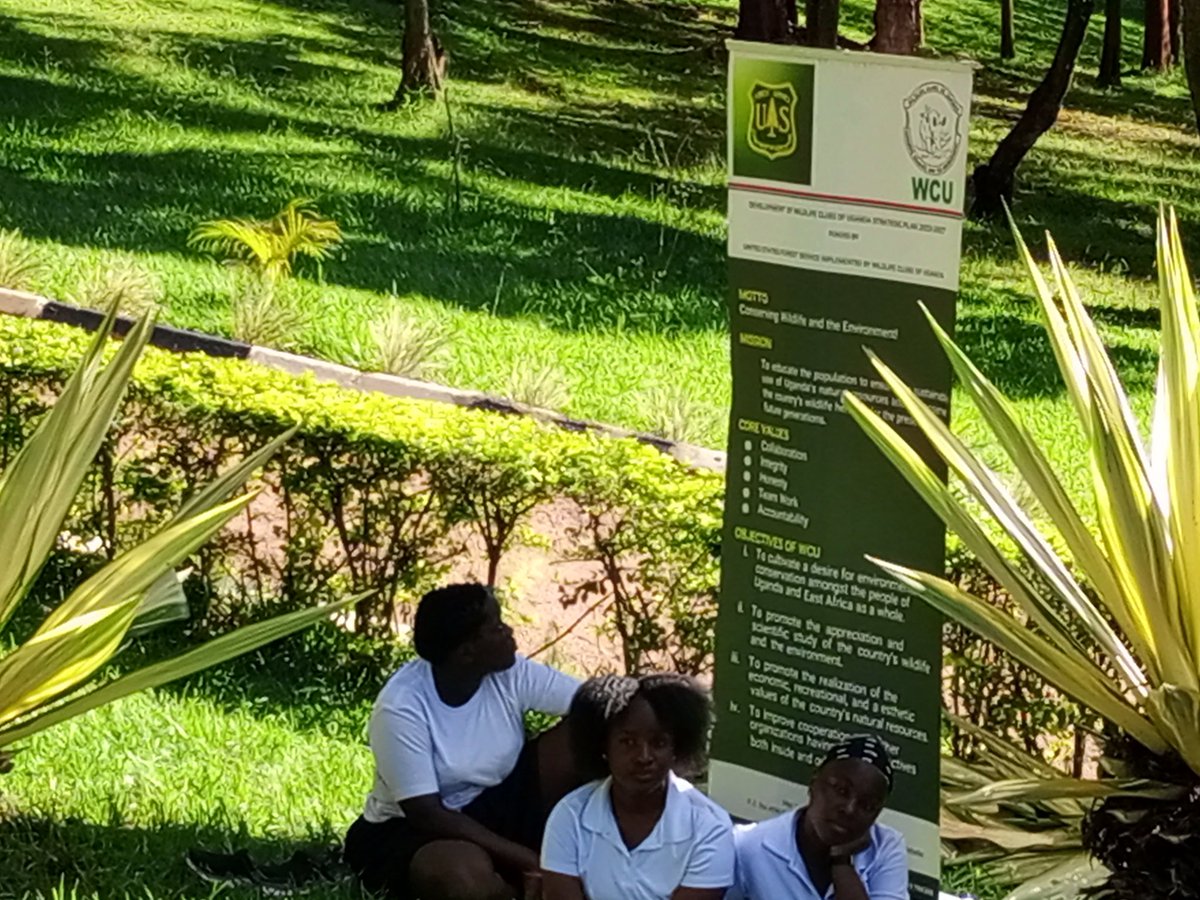 @WildlifeClubsUg school out reach at Lowel Girls for conservation education and public awareness (CEPA) in partnership with @UWEC_EntebbeZoo @ugwildlife @MTWAUganda @Ssesangahamuza2 @rusoketaddeo