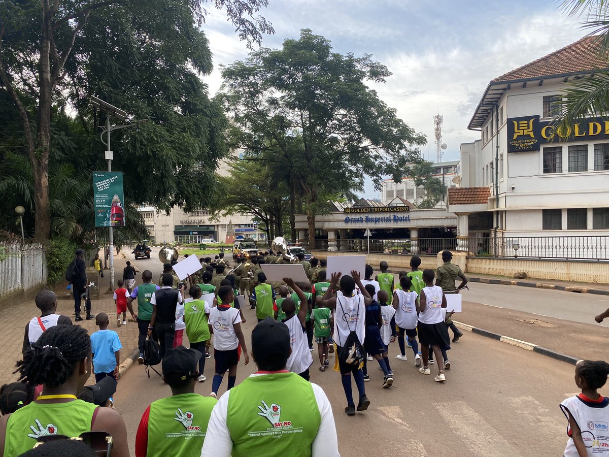 Walking Against malaria this morning in an event organized by @MinofHealthUG This comes at a time when there is an estimate of between 70,000-100,000 malaria deaths in Uganda annually. #SayNoToMalariaDeaths