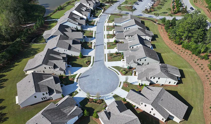 Cresswinds Twin Lakes Georgia by Kolter Homes offers 15 customizable floorplans in a model home park. The project's $193.5 million spending has created 2,615 EB-5 jobs, exceeding Green Card requirements, with 6,934 jobs expected.

Learn more: bit.ly/twinlakesmodel…