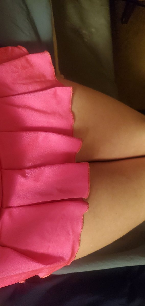 jamesnarron9's tweet photo. Hope you guys like this one outfit here I think my legs are very sweet Hope you do too. https://t.co/6CWIYWyD81