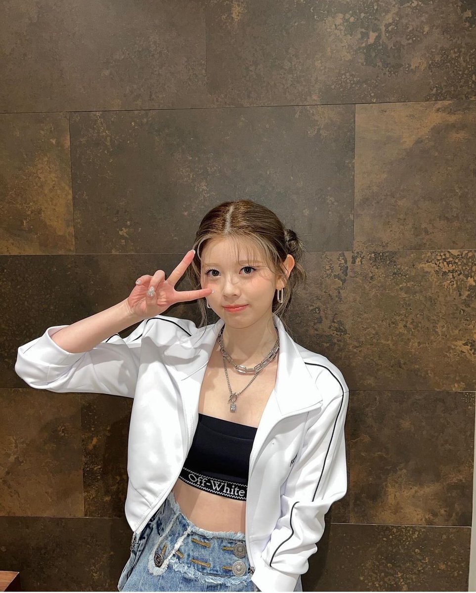 あのん tweet media