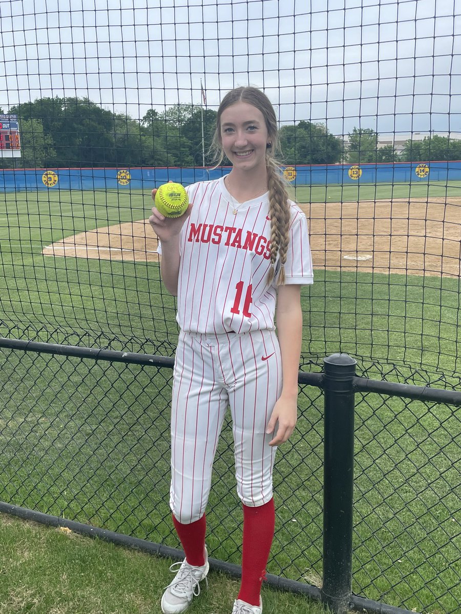 GHS Mustang Softball tweet media